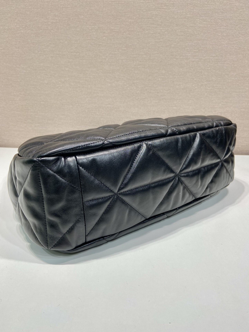 Pra*a hobo bags